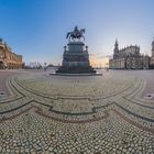 Opernplatz Dresden