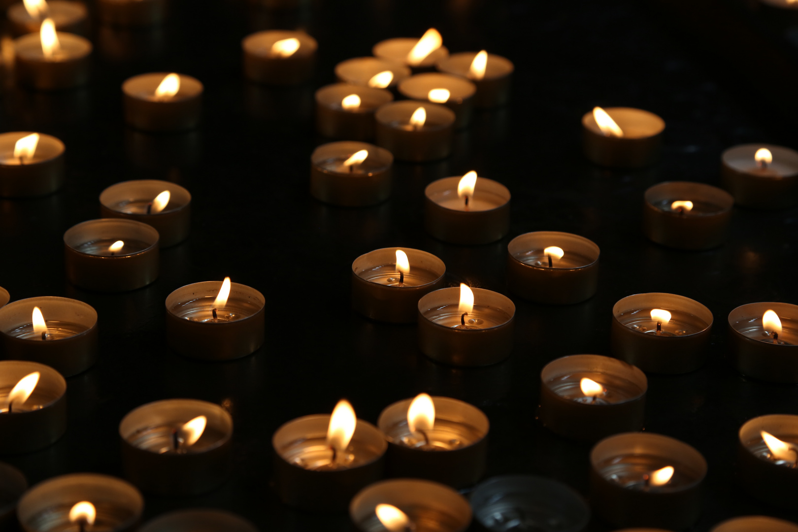 Opferkerzen (I) Foto & Bild sonstiges, opferkerzen, spezial Bilder