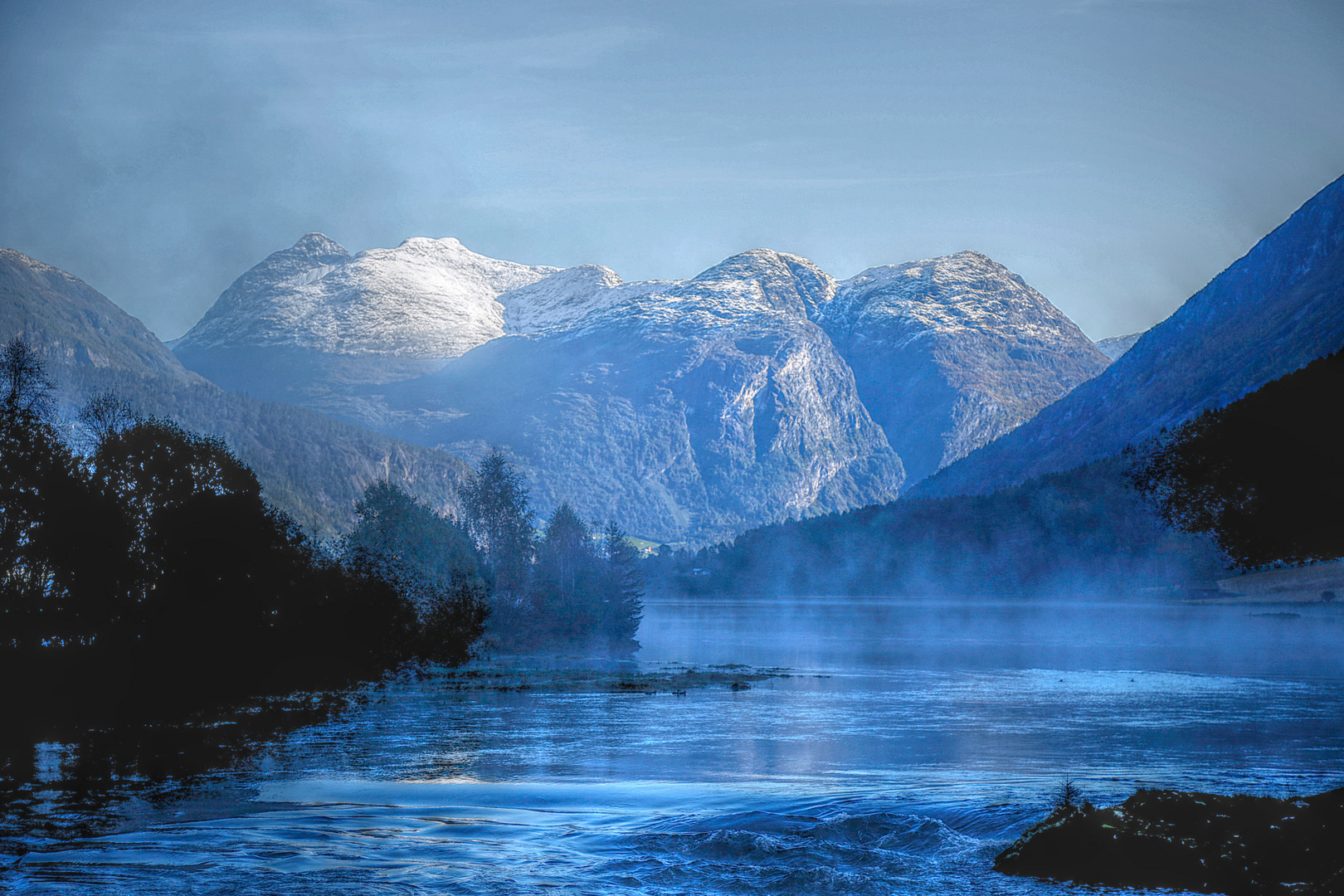 Oppstryn zur blauen Stunde