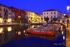 "Ora blu al porto vecchio di Lazise"