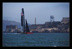 ORACLE Team vor Alcatraz