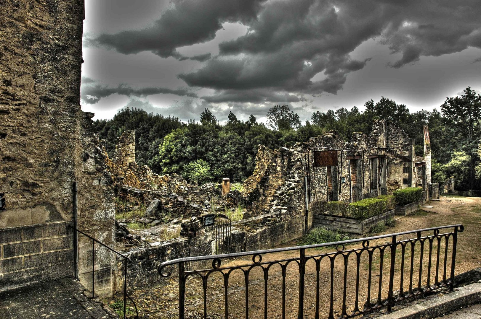 Oradour sur Glane en HDR ! (2)