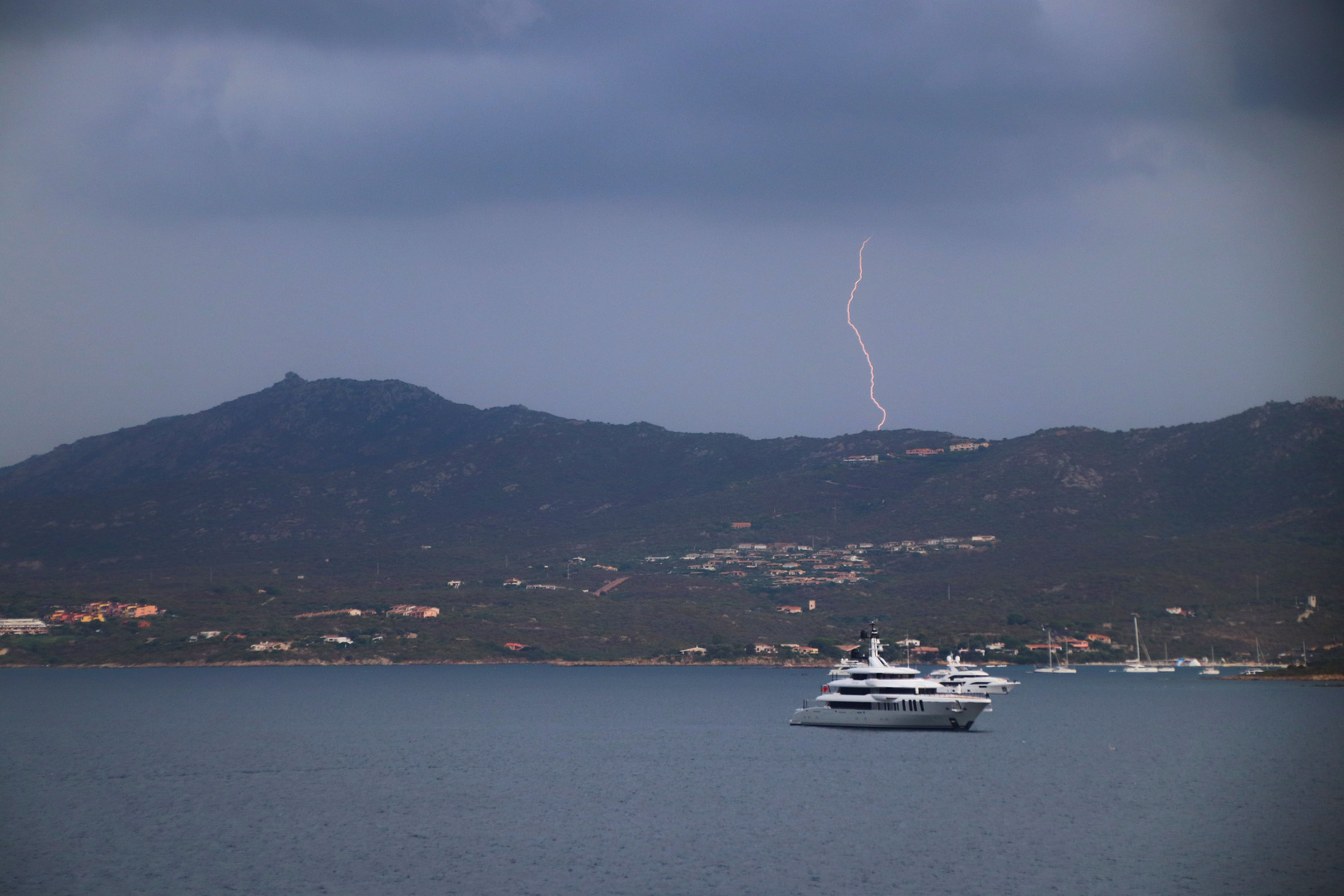 ORAGE SUR LE GOLFE...