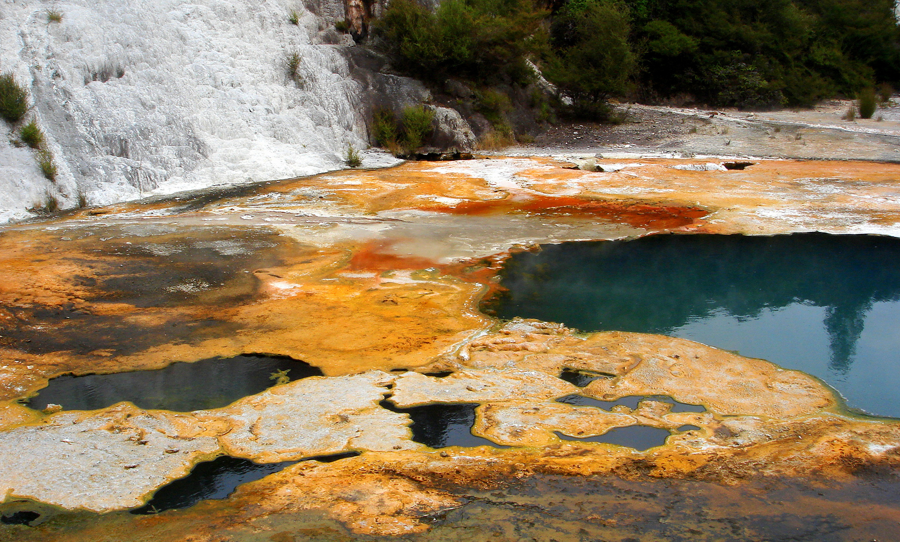 Orakei Korako (Hidden Thermal Valley)