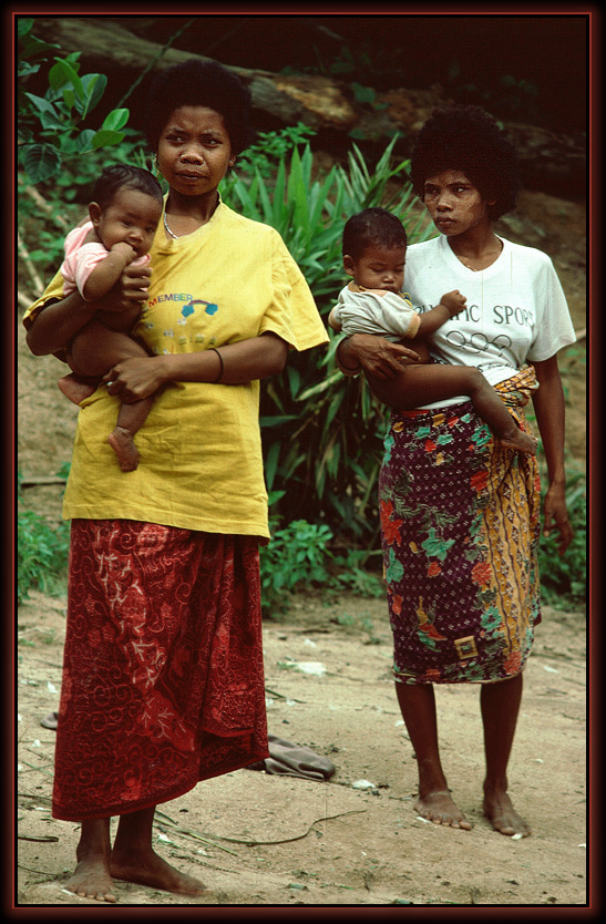 Orang Asli Frauen