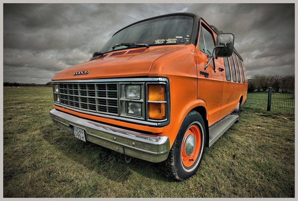 ORANGE DODGE