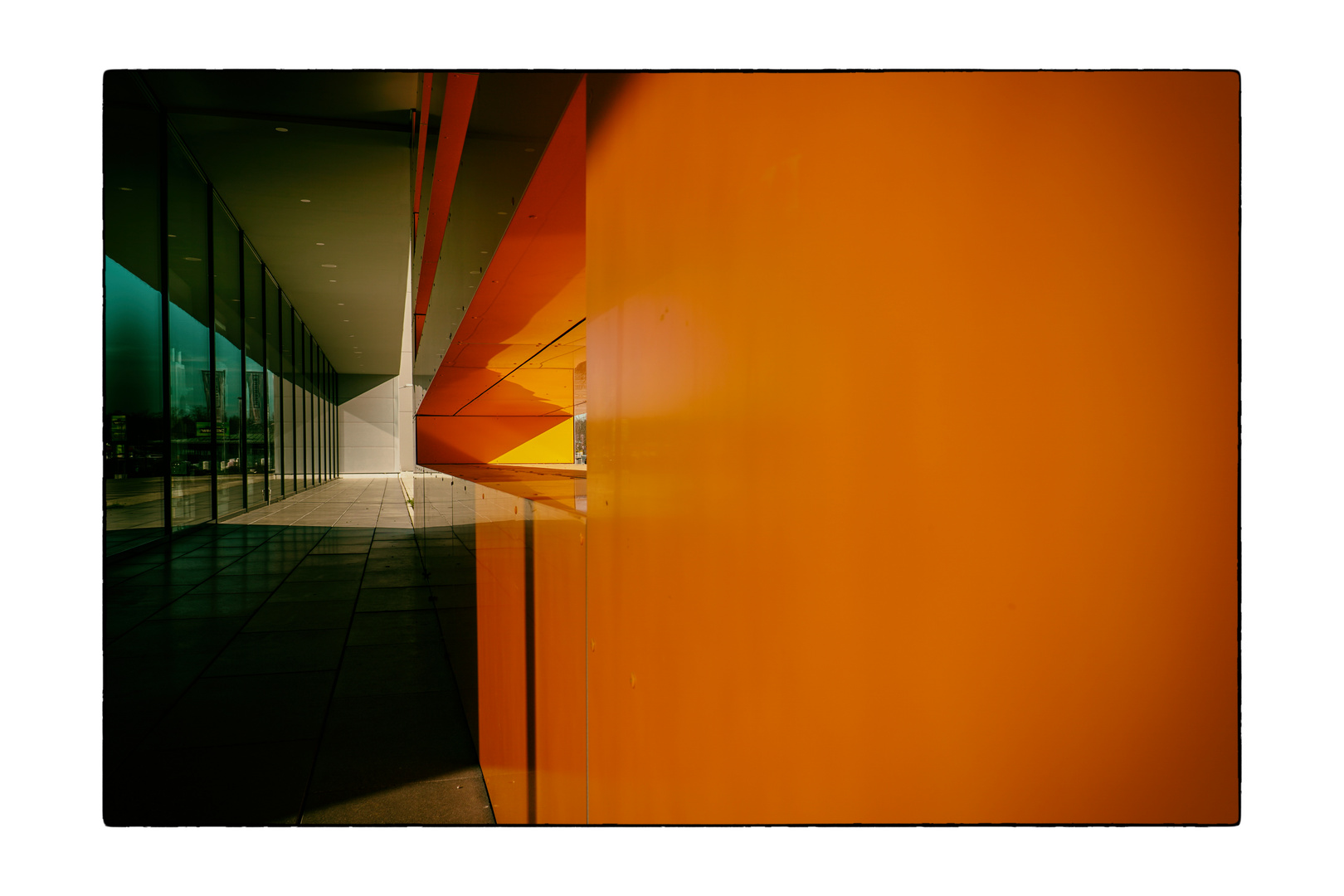 orange perspective_01