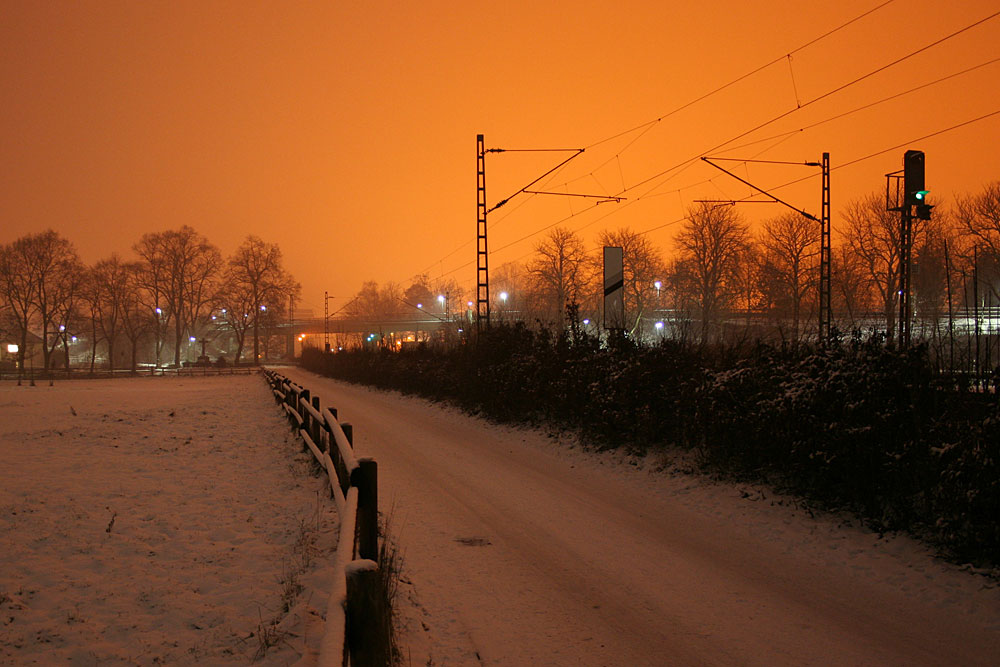 Orangene Winternacht