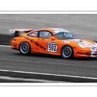 Orangener Porsche GT3