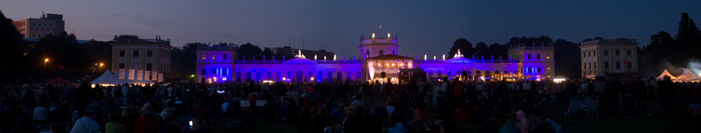 Orangerie Kassel bei Nacht