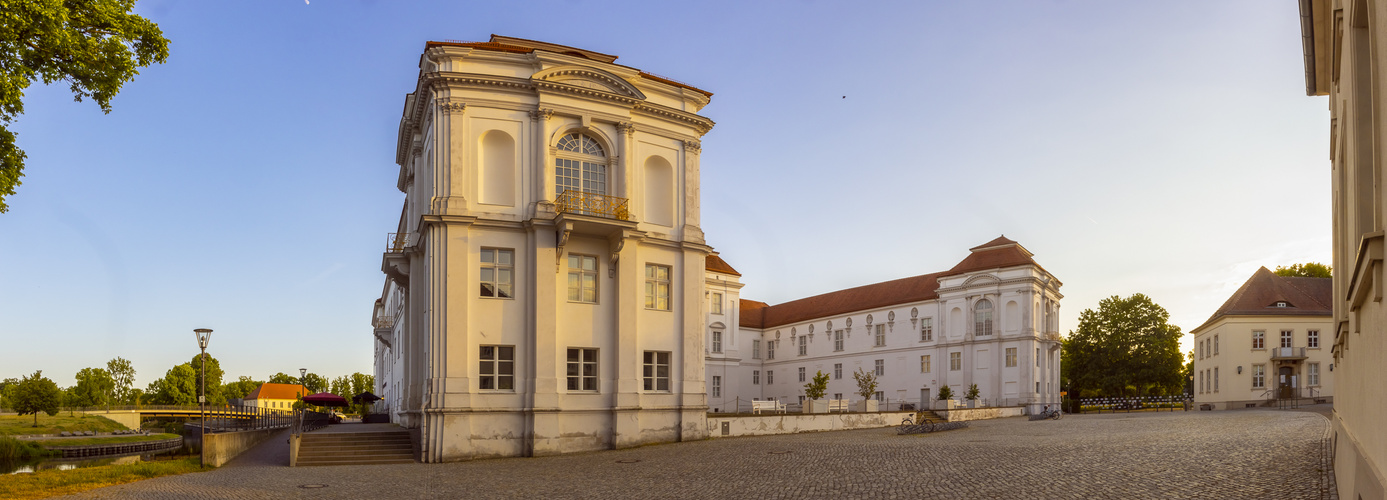 Oranienburg Schloß und Hof