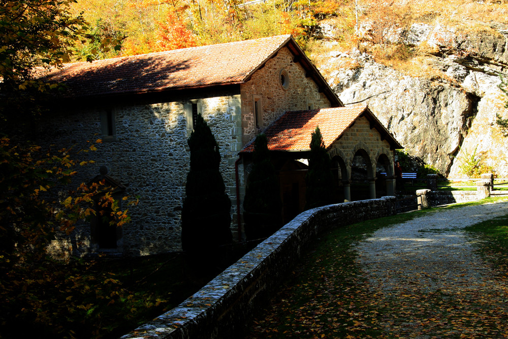 oratorio della madonna delle calle a montemignaio (ar)