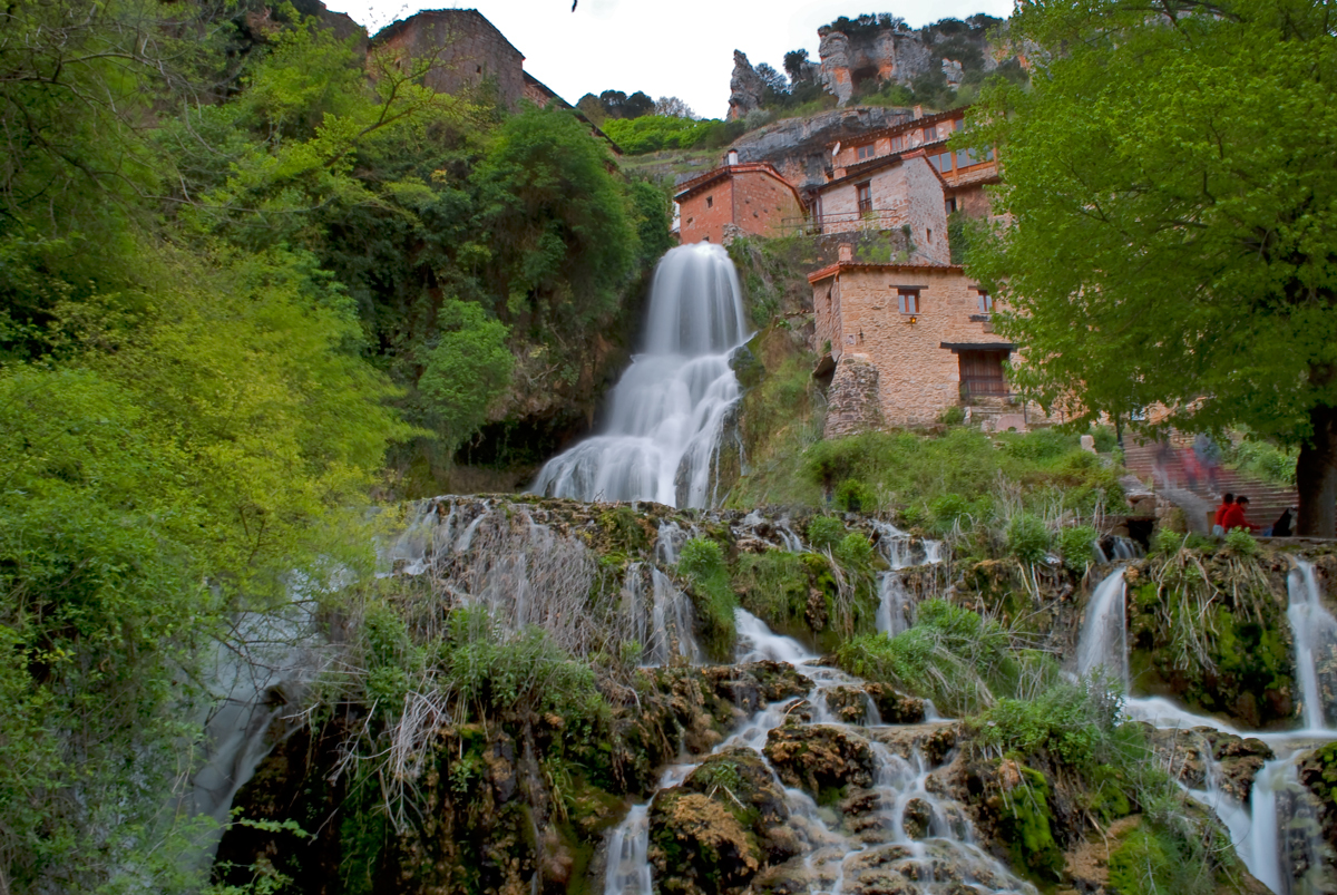 Orbaneja del Castillo Burgos Cascada 01