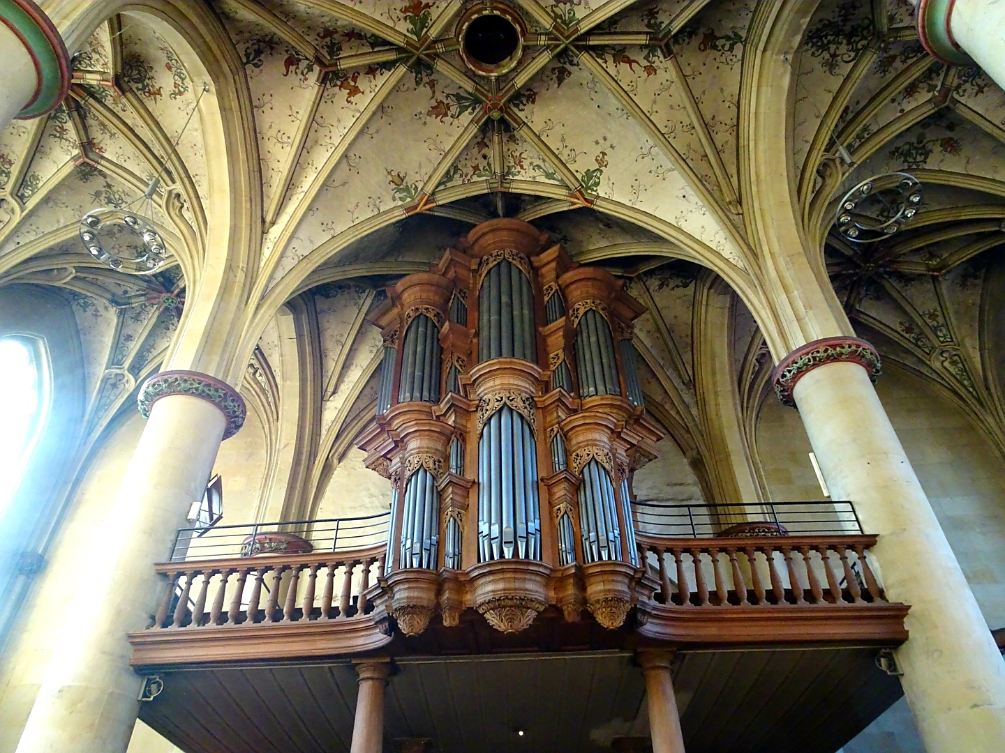 Orgel...