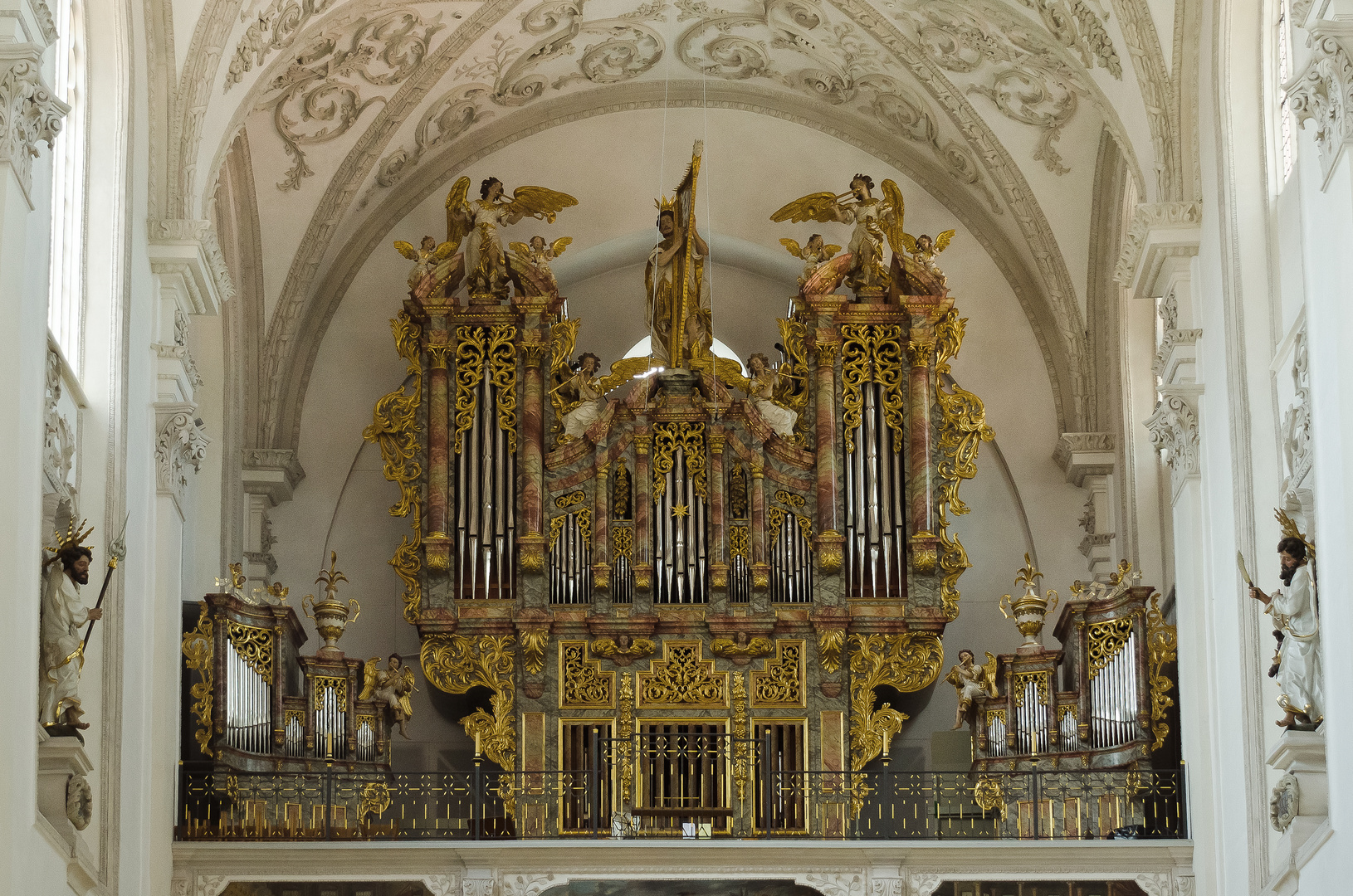 Orgel der Stadtpfarrkirche St. Mariä Himmelfahrt - Landsberg am Lech