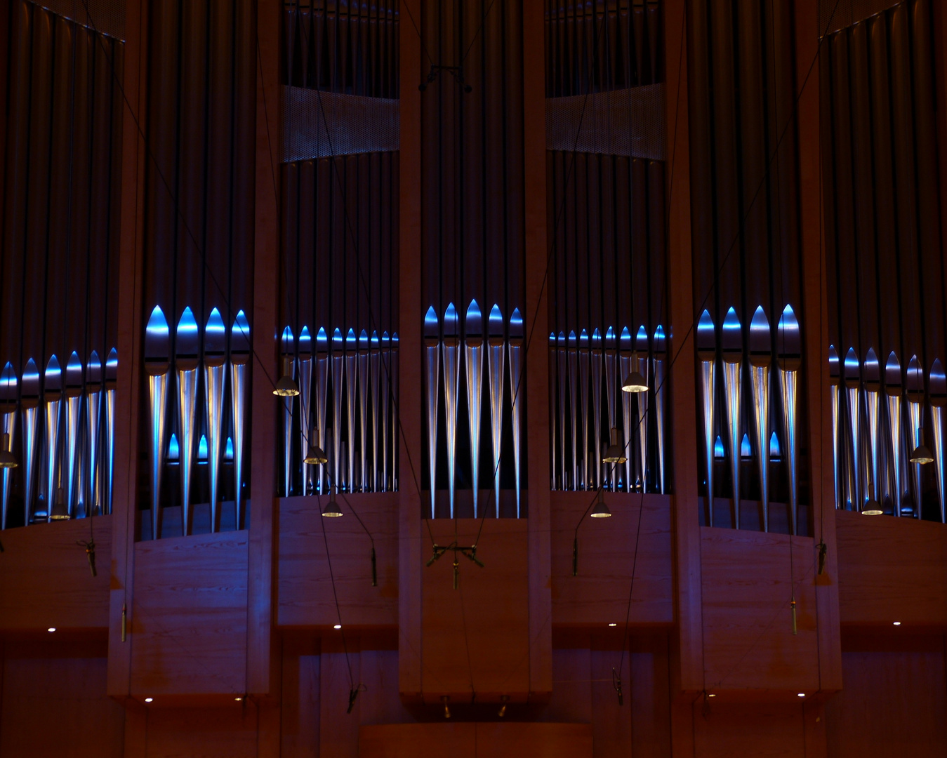 Orgel im großen Konzertsaal der Hochschule f. Musik u. Tanz, München