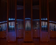 Orgel im großen Konzertsaal der Hochschule f. Musik u. Tanz, München