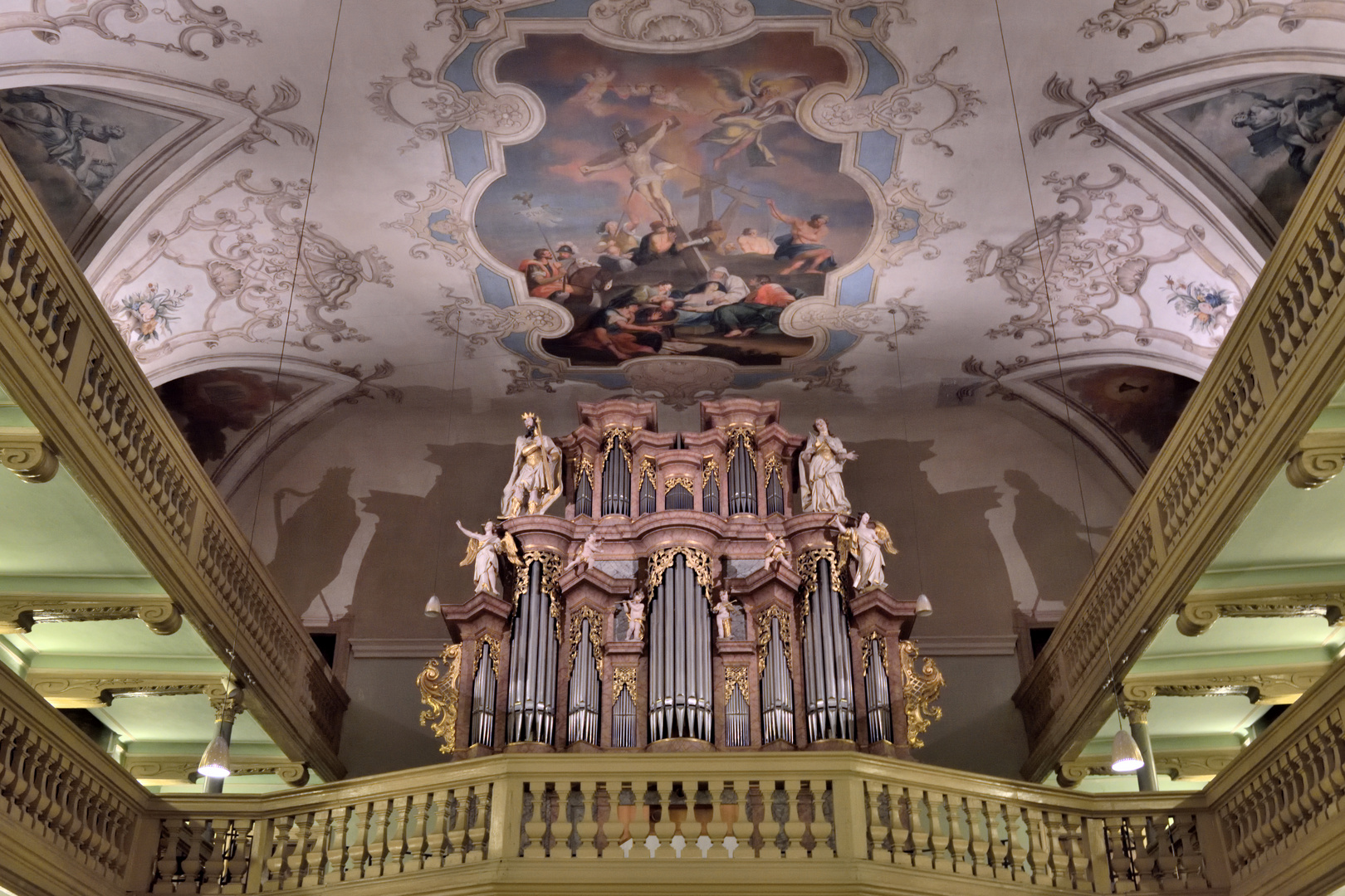 Orgel und Empore der Neustädter Kirche zu Erlangen