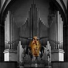 Orgel und Marienleuchter im Wetzlarer Dom