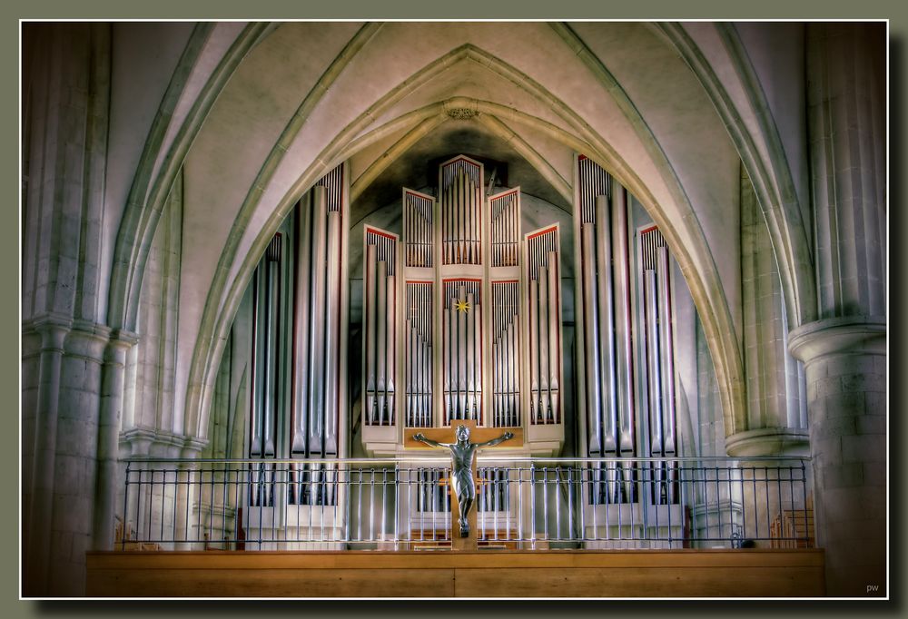 - Orgelempore - Apostelkirche - Münster -