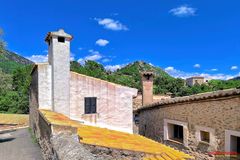 Orient _ Carrer de Sant Jordi ²