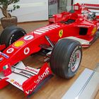 Original F 1 Rennwagen von Michael Schuhmacher aus der Saison 2005.