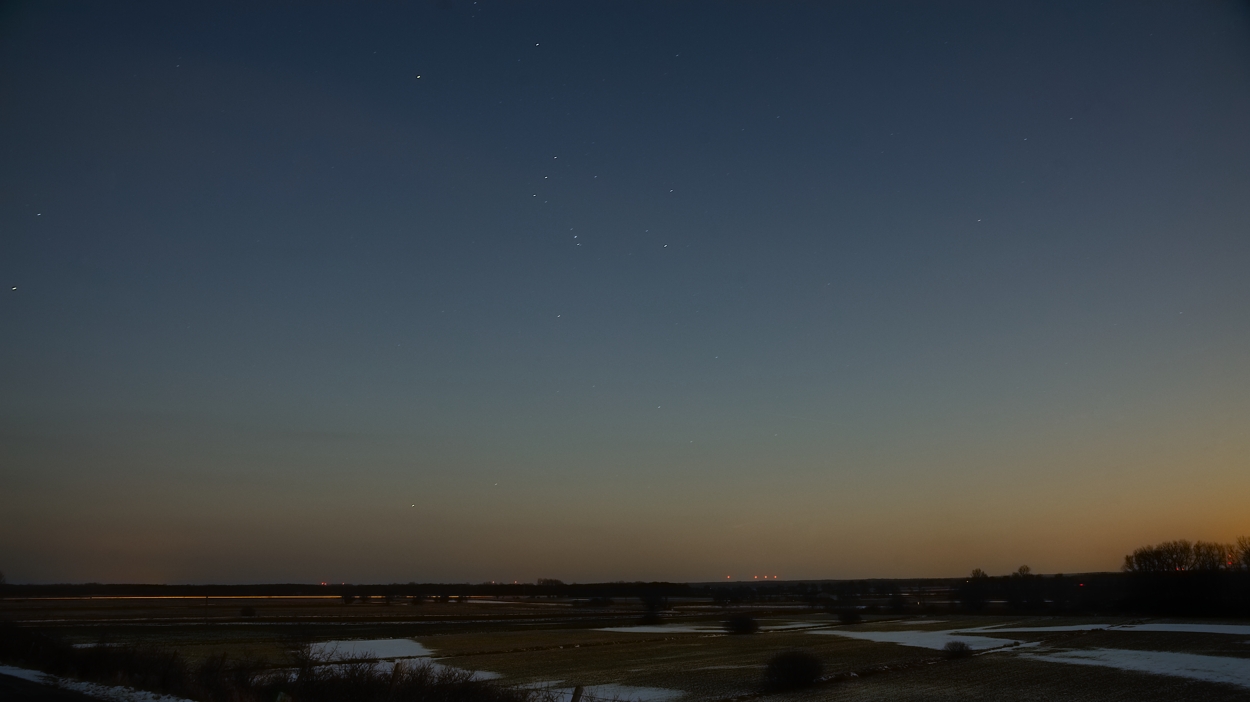 Orion in der Dämmerung