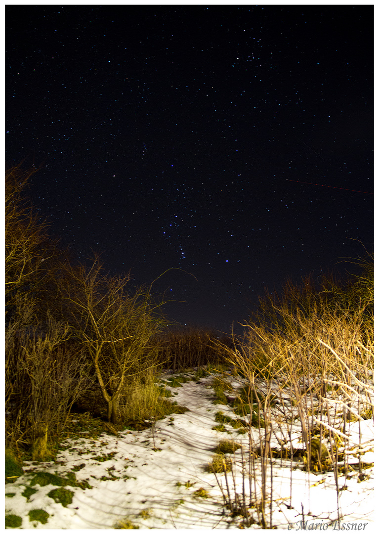 Orion zwischen Helgolands Winterlandschaft