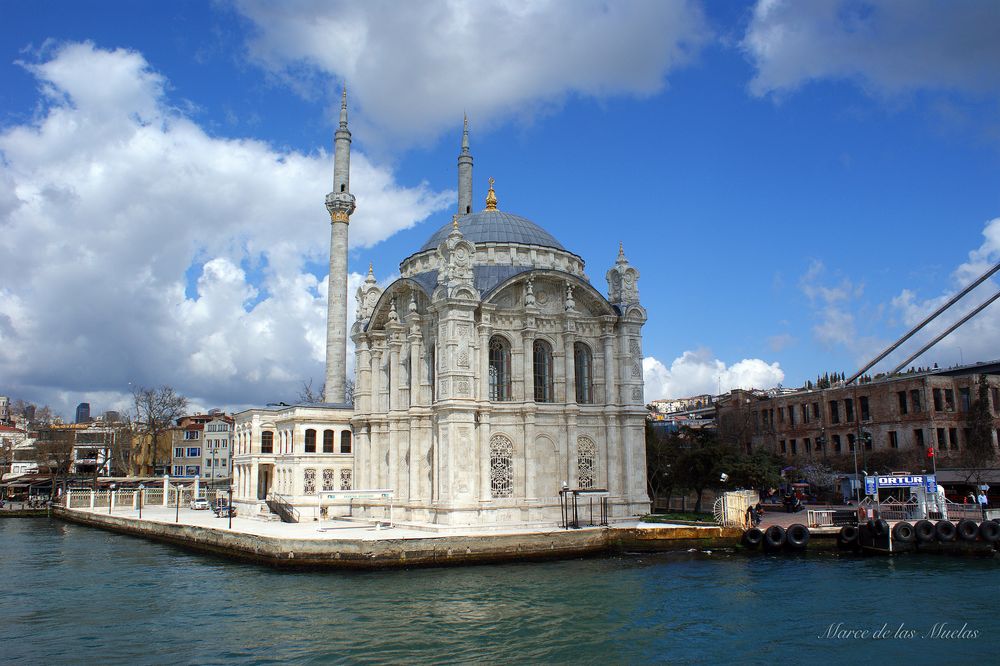 ...Ortaköy camii Istanbul....