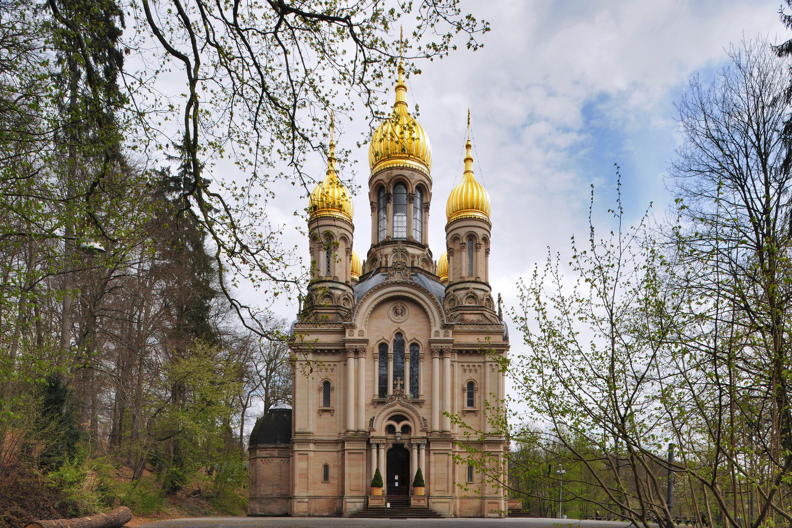 Orthodoxe Kirche Wiesbaden Foto Bild Architektur Sakralbauten Aussenansichten Von Kirchen Bilder Auf Fotocommunity