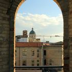 Ortona - Blick durchs Fenster