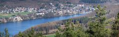 Ortschaft am See in der Eifel