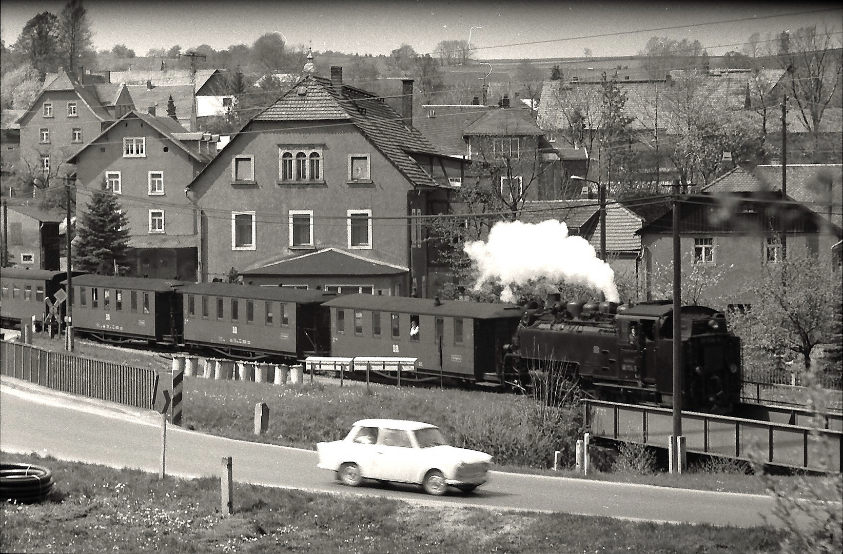 Ortsdurchfahrt Obercarsdorf .