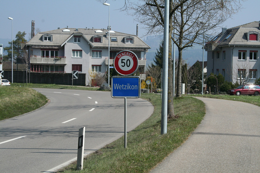 Ortseinfahrt Stadt Wetzikon (Heimatort)