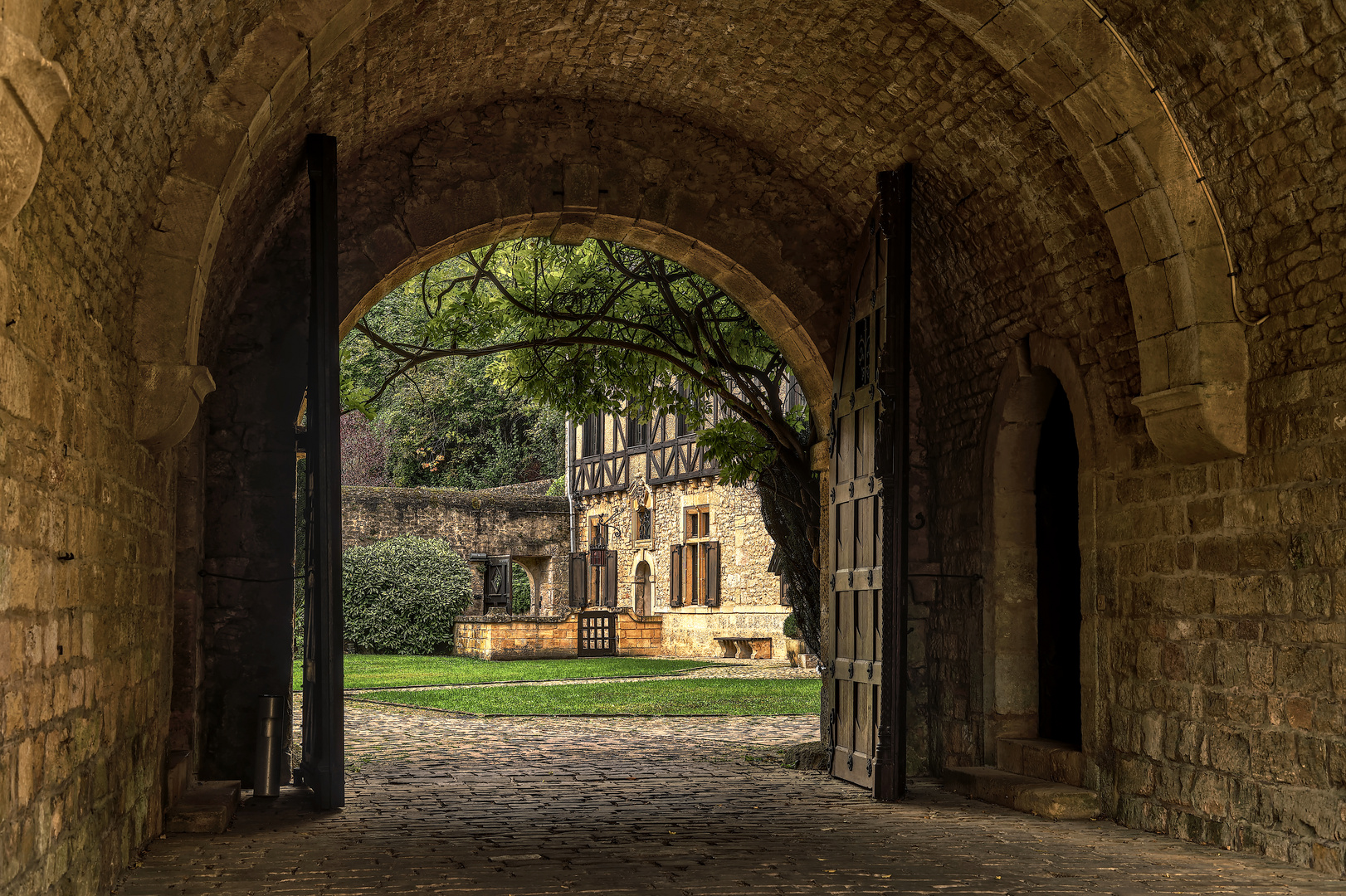 Orval, le porche