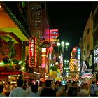 Osaka bei Nacht - Lichter der Dotonbori