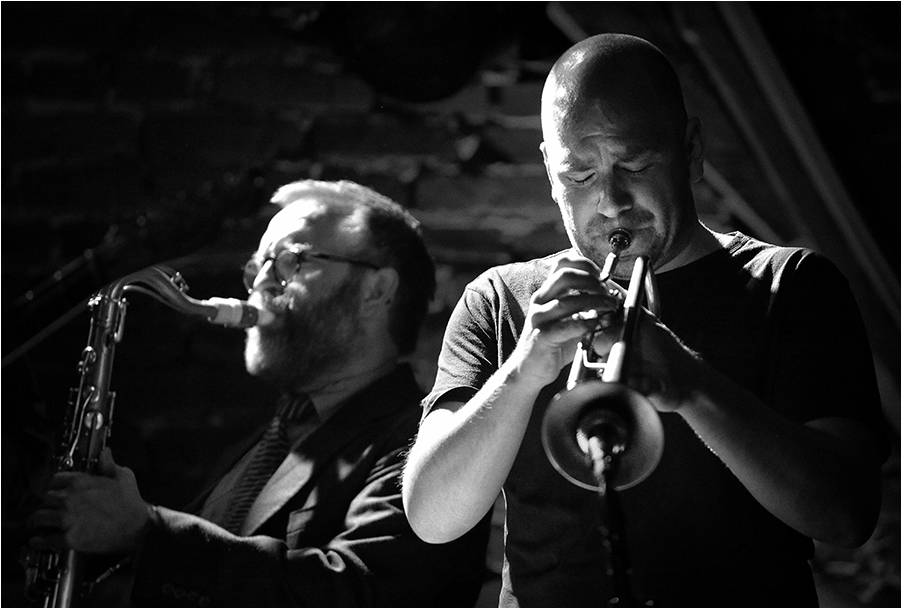 Oskar Gudjonsson & Sebastian Studnitzky, Mezzoforte, Red Horn District 2012