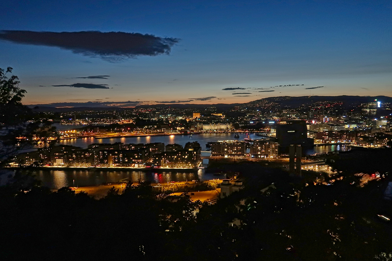 Oslo bei Nacht