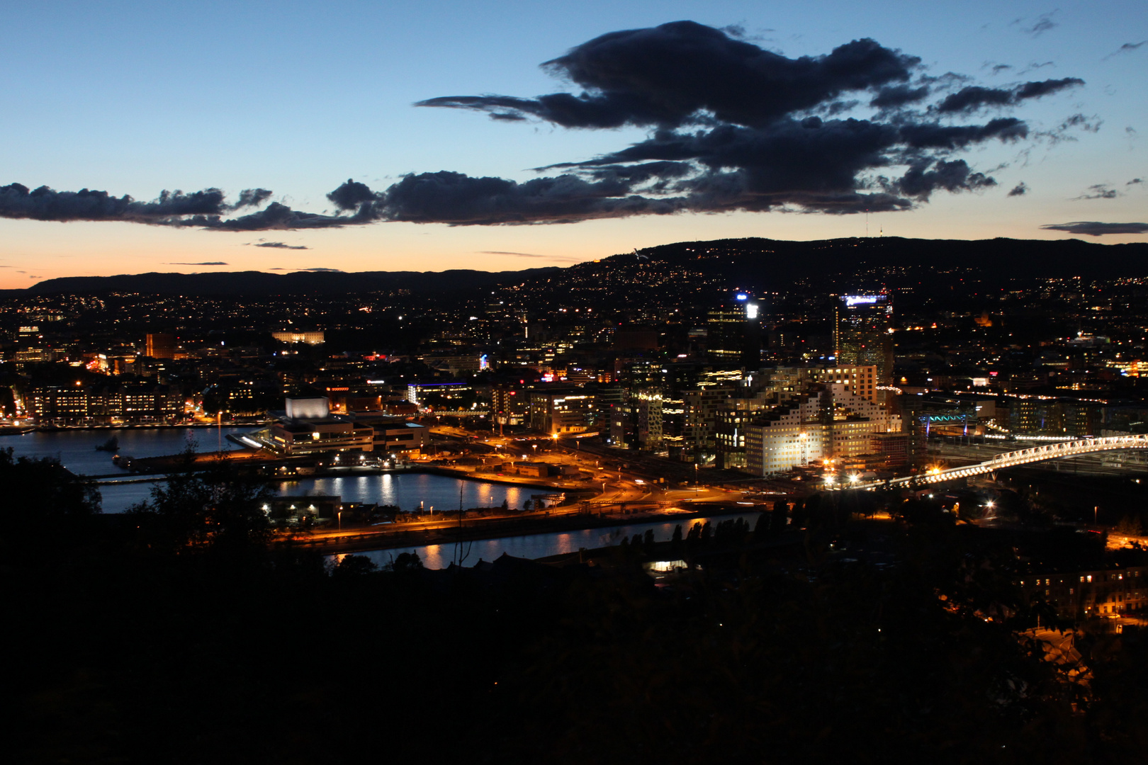 Oslo bei Nacht