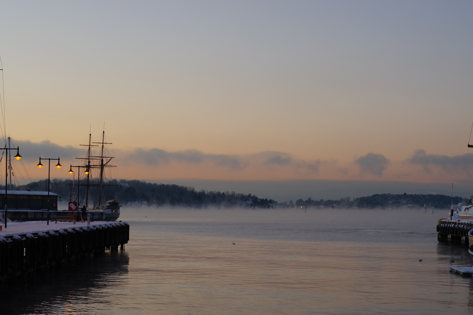 Oslo Hafen am Morgen