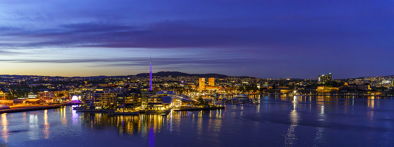 Oslo @ night