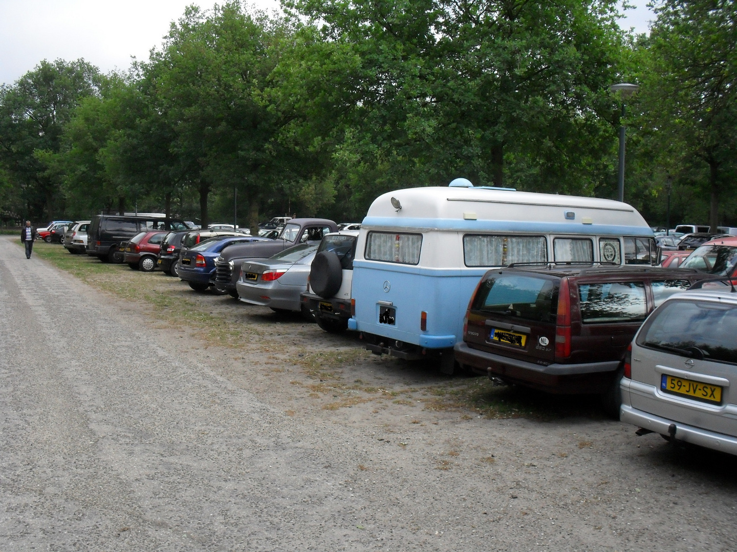 Oss Carbootsale Parking Hanomag