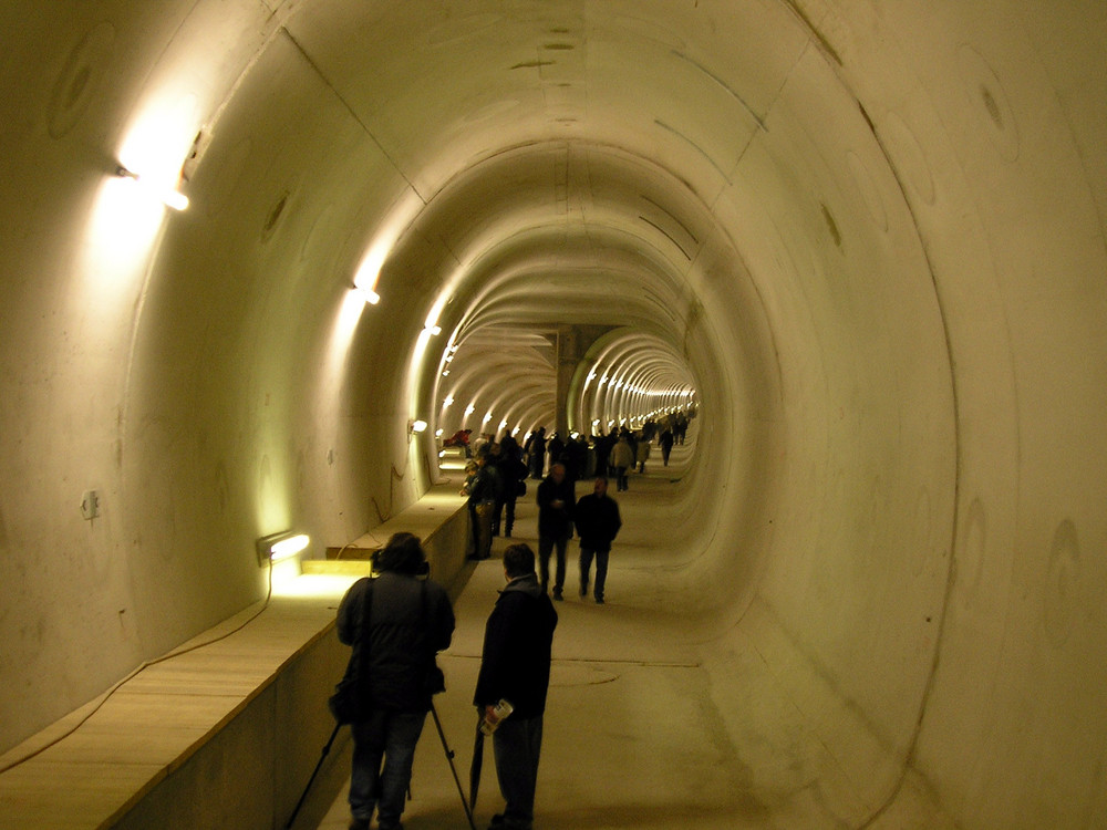 ost-west-tunnel