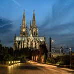 Ostansicht von Kölner Dom und Bahnhof