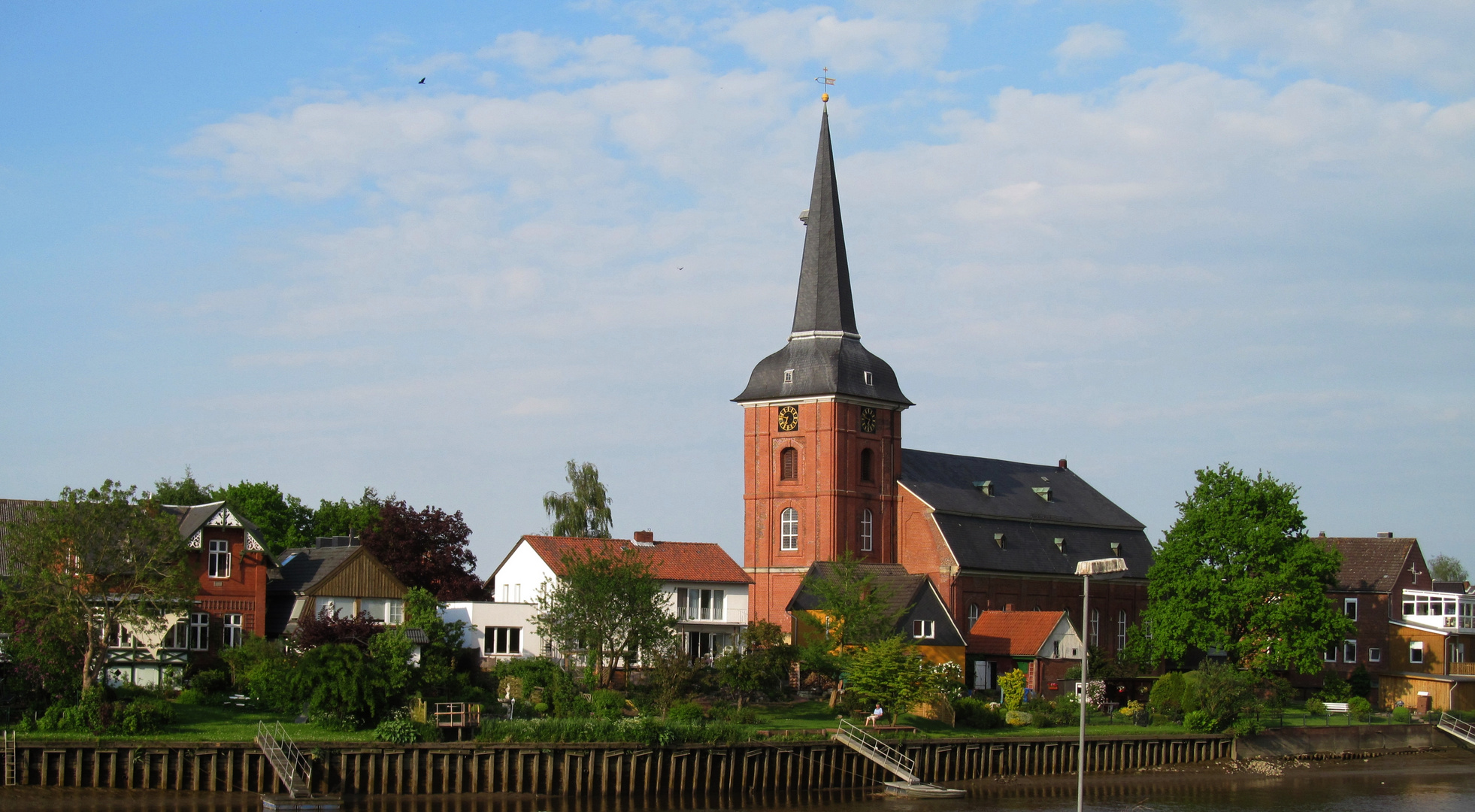 Osten ist ein ruhiges Dorf  ...