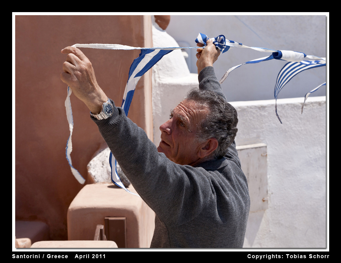 Osterbeflaggung in Ia / Santorin