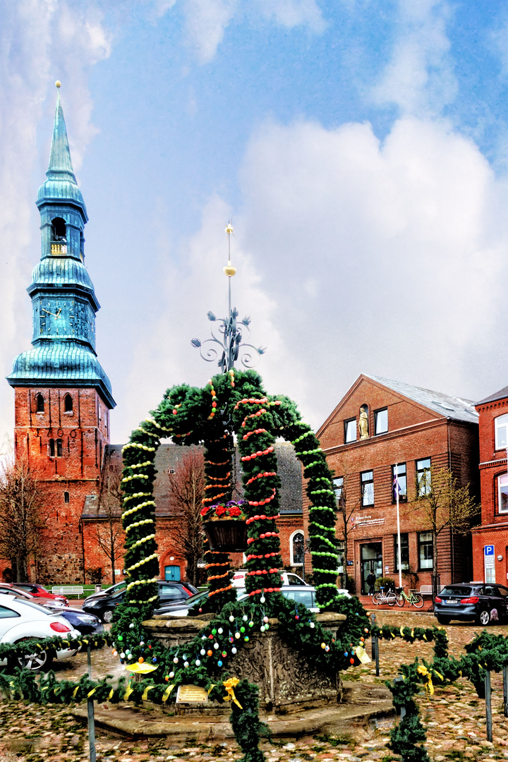 Osterbrunnen im friesischen Tönning