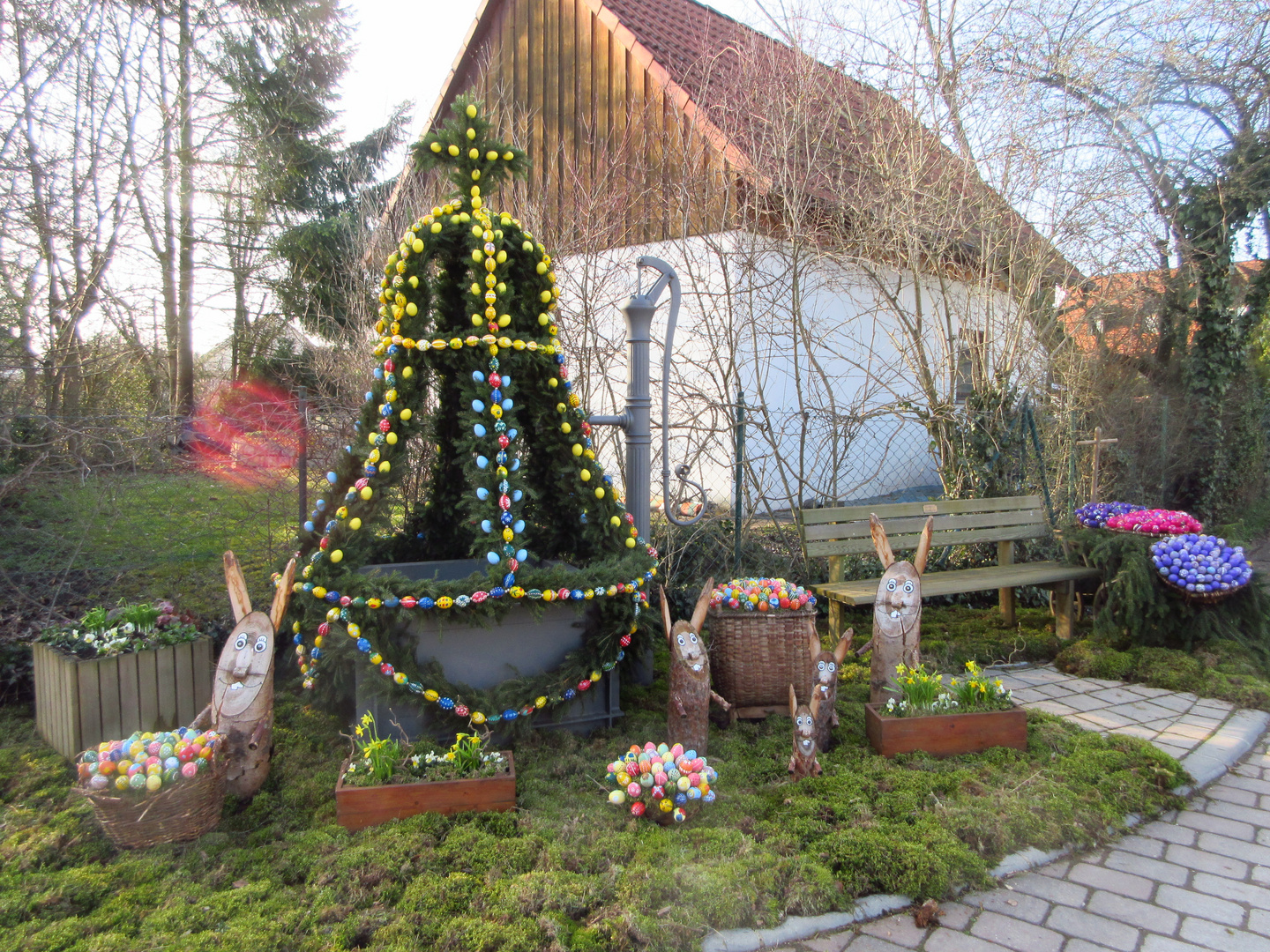 Osterbrunnen in Brunnau