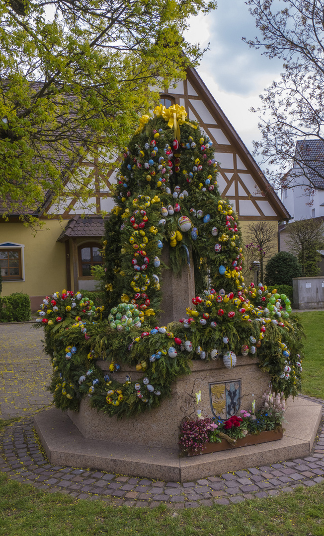 Osterbrunnen in Mittelfranken