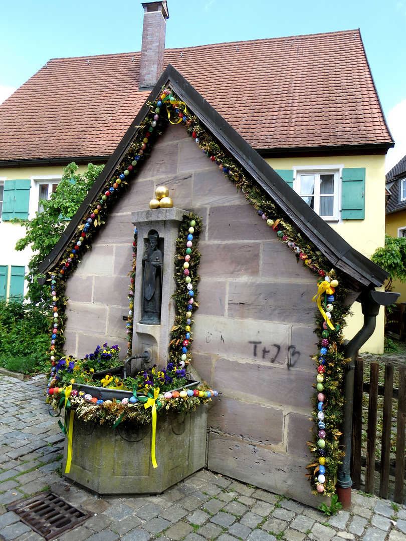 Osterbrunnen in Spalt...............